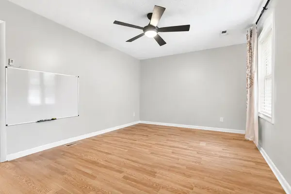 1593 Boxcroft Ct, Clarksville, TN 37042