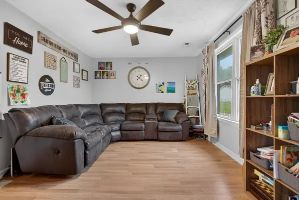 1593 Boxcroft Ct, Clarksville, TN 37042