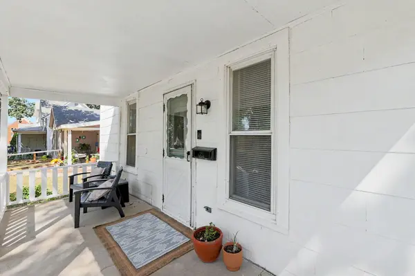 116 SW 3rd St, Newton, KS 67114