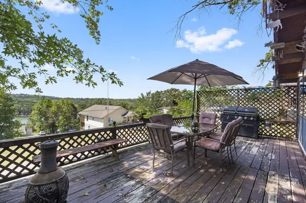 426 Briarwood Drive, Lampe, MO 65681