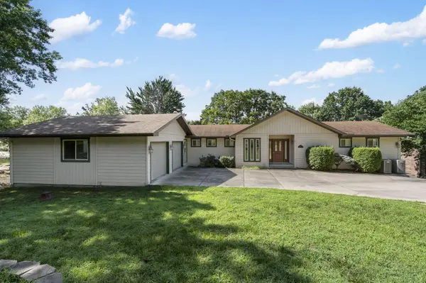 374 Lakefront Circle, Kimberling City, MO 65686
