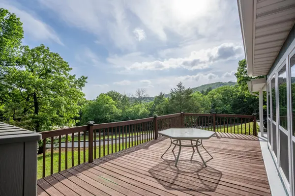 466 Buck Run Drive, Branson West, MO 65737