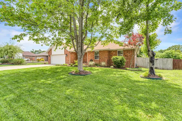1240 Tyler Lane, Nixa, MO 65714