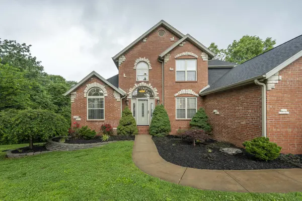 287 Appletree Drive, Ozark, MO 65721