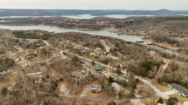 131 Forest Lane, Kimberling City, MO 65686