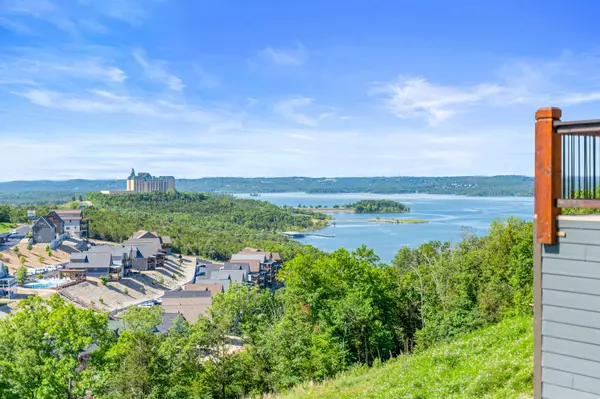 181 Chateau Mountain Drive, Branson, MO 65616