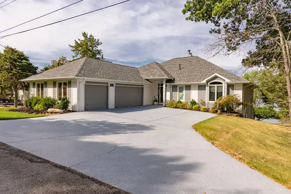 57 S Caps Cove Lane, Branson, MO 65616