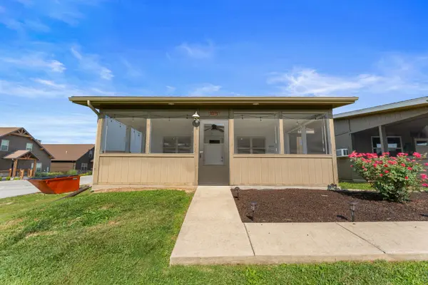 4656 State Hwy H #6, Lampe, MO 65681