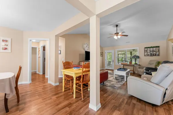 360 Lakeland Avenue, Hollister, MO 65672