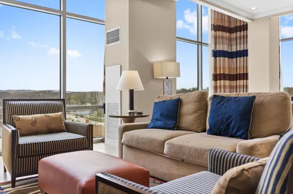 200 S Sycamore Street #1201, Branson, MO 65616