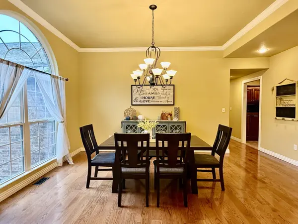 1027 Sherry Drive, Neosho, MO 64850