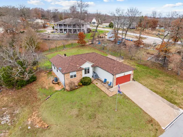 23 Homewood Lane, Kimberling City, MO 65686