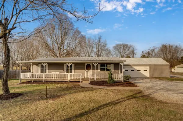 7539 E Tara Lane,  Rogersville,  MO 65742