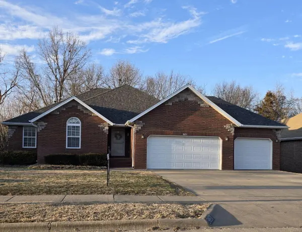 3031 W Augusta Hills Street,  Springfield,  MO 65803