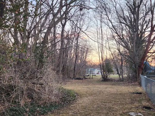 815 W Broadmoor Street, Springfield, MO 65807
