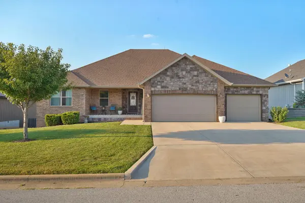 2741 W Fishhook AVE, Ozark, MO 65721