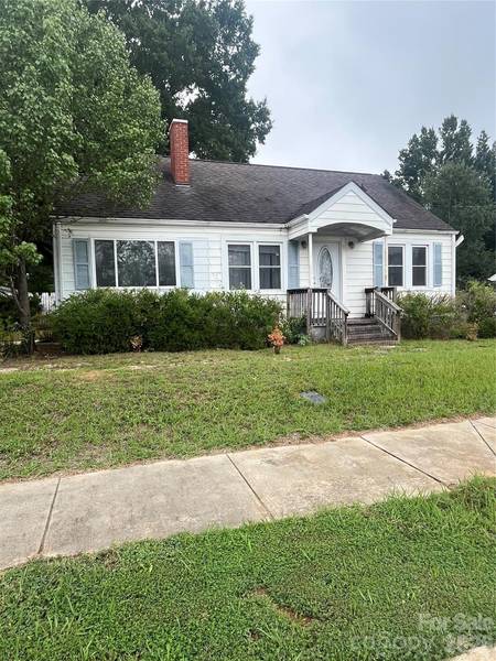 503 Aquadale RD, Albemarle, NC 28001
