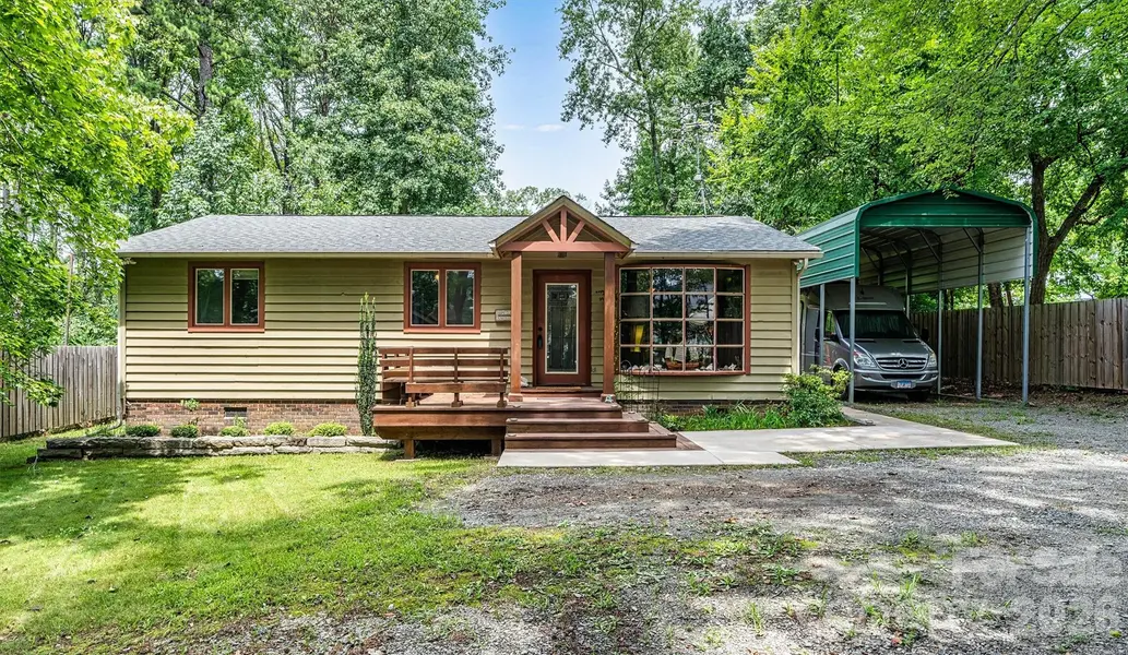 7697 Katherine DR, Denver, NC 28037