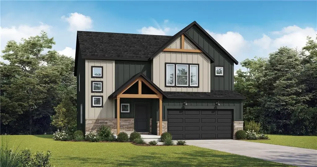 1011 Camelback CT, Raymore, MO 64083