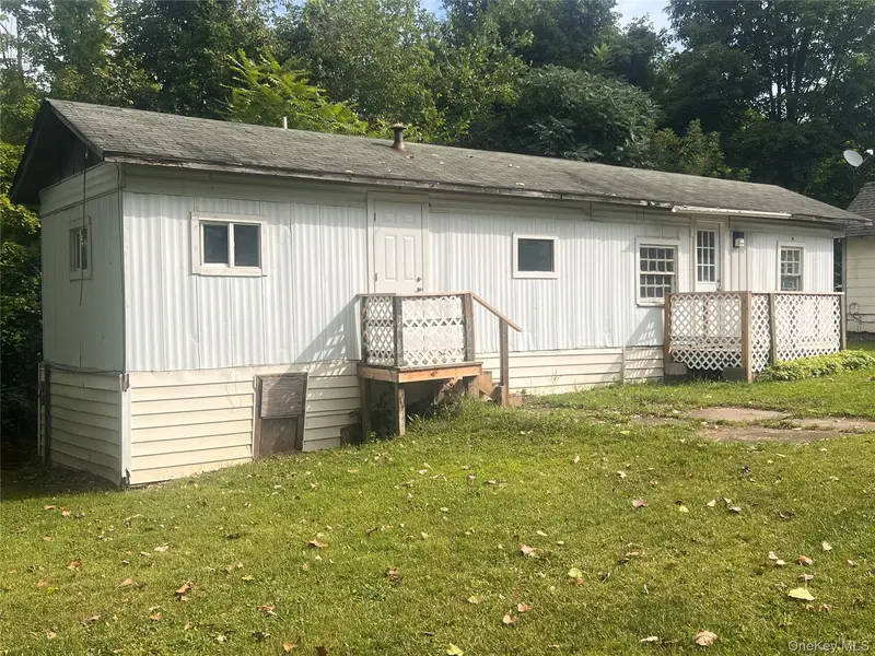 70 Minnewaska TRL, Kerhonkson, NY 12446
