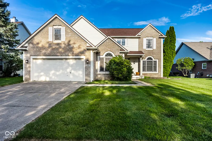 4752 Arabian RUN, Indianapolis, IN 46228