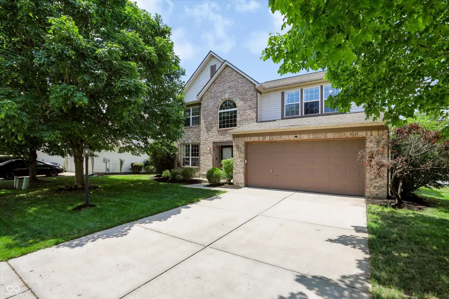 12628 Stanwich PL, Carmel, IN 46033