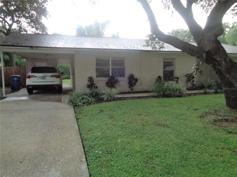 6809 MATHERS LN #B, Riverview, FL 33578