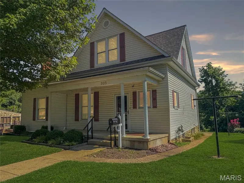 305 E Main ST, Washington, MO 63090