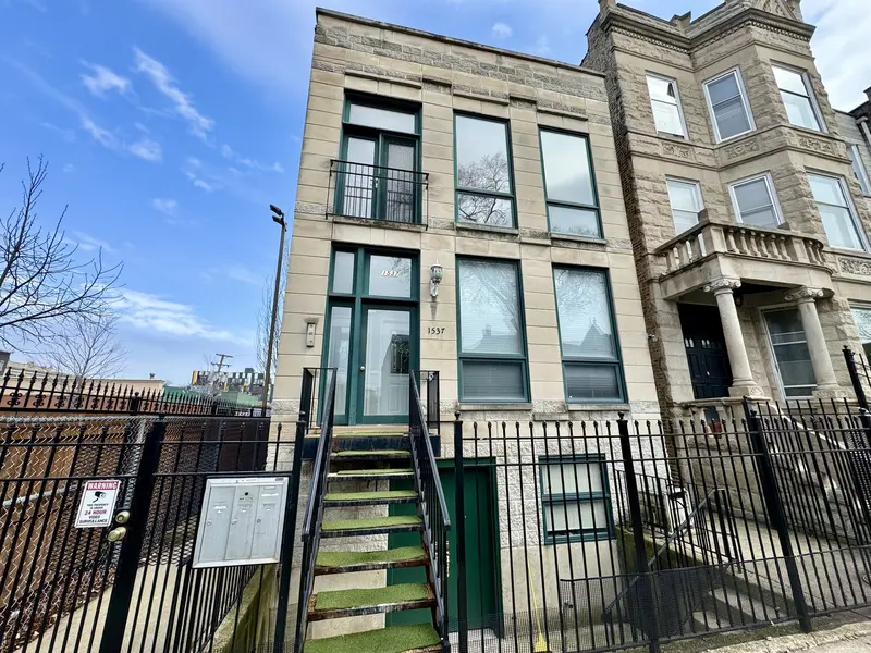 1537 N Fairfield AVE #3, Chicago, IL 60622