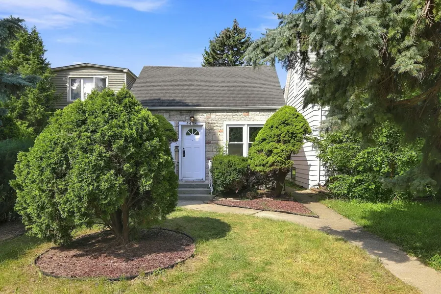 4438 N Narragansett AVE, Harwood Heights, IL 60706