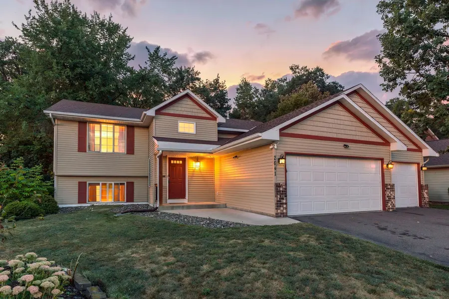 2641 Oak Ridge DR, Monticello, MN 55362