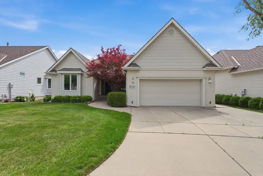 12740 E Bradford Circle, Wichita, KS 67206