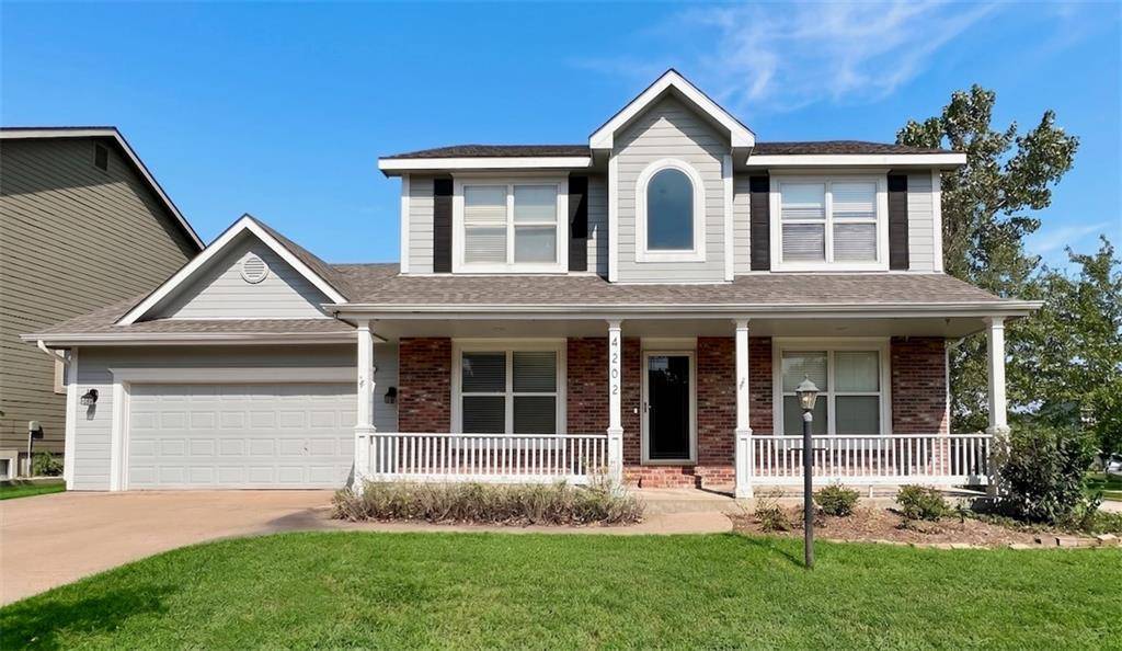 4202 Teal DR, Lawrence, KS 66047