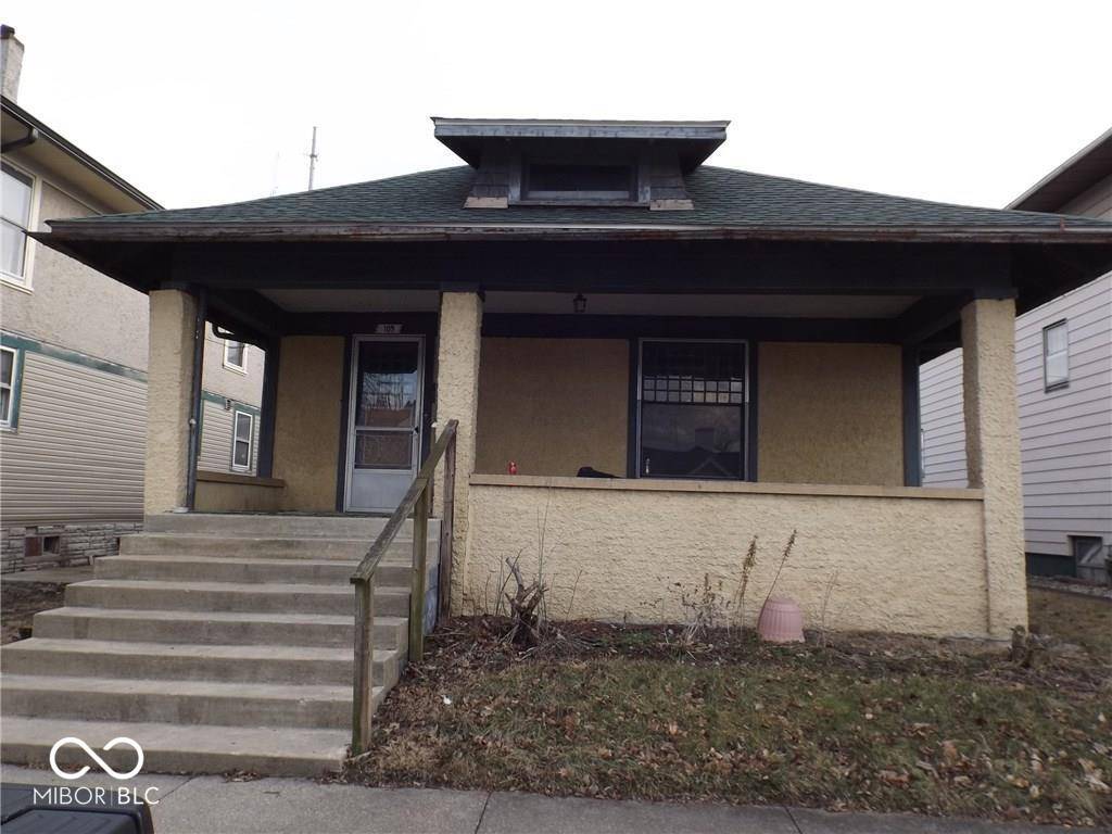 105 W Hendricks ST, Shelbyville, IN 46176