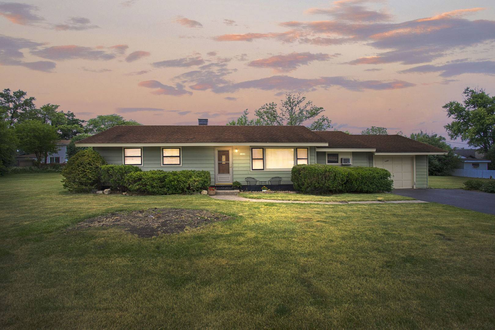 1350 63RD PL, La Grange Highlands, IL 60525