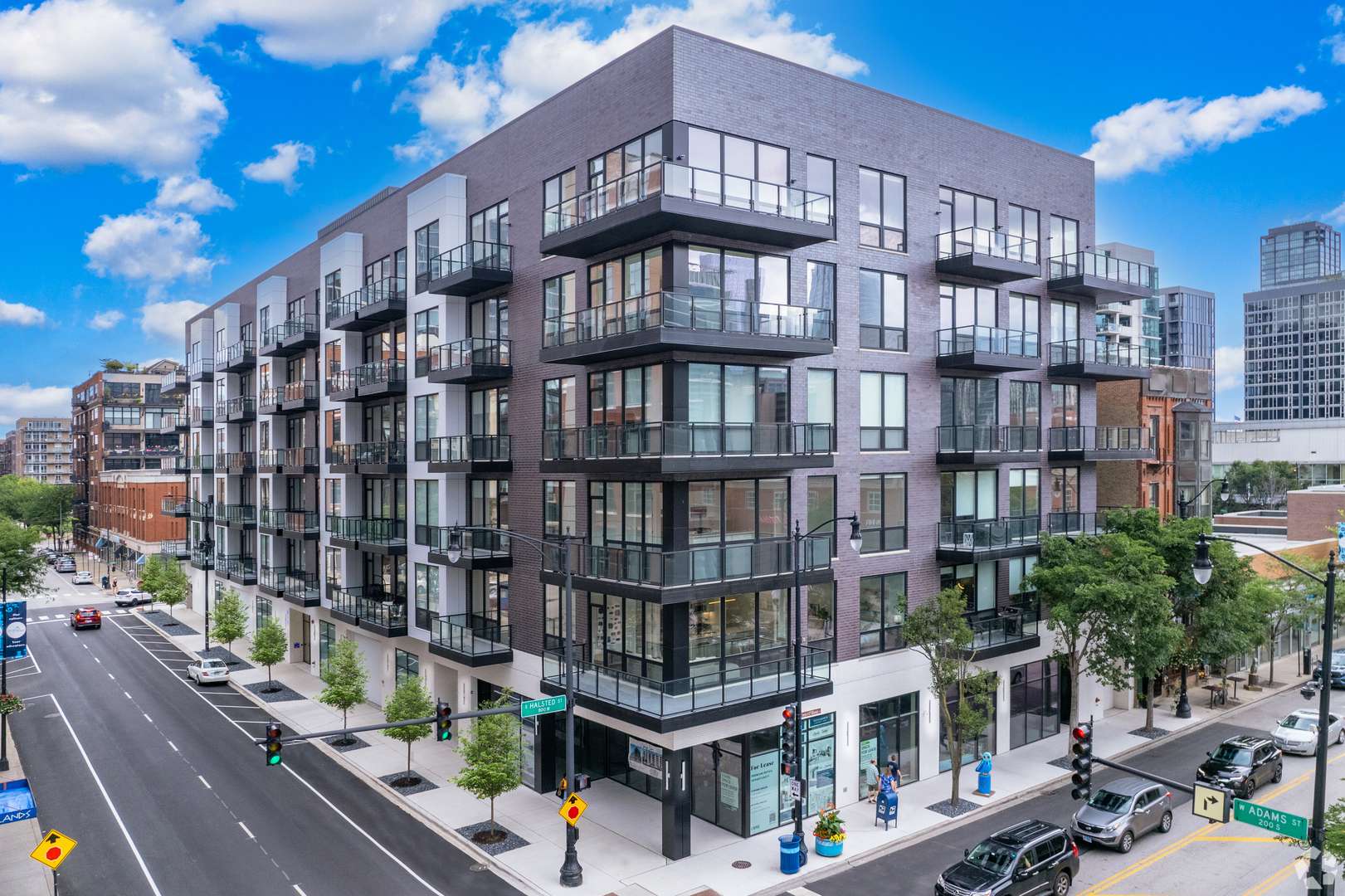 812 W Adams ST #504, Chicago, IL 60607