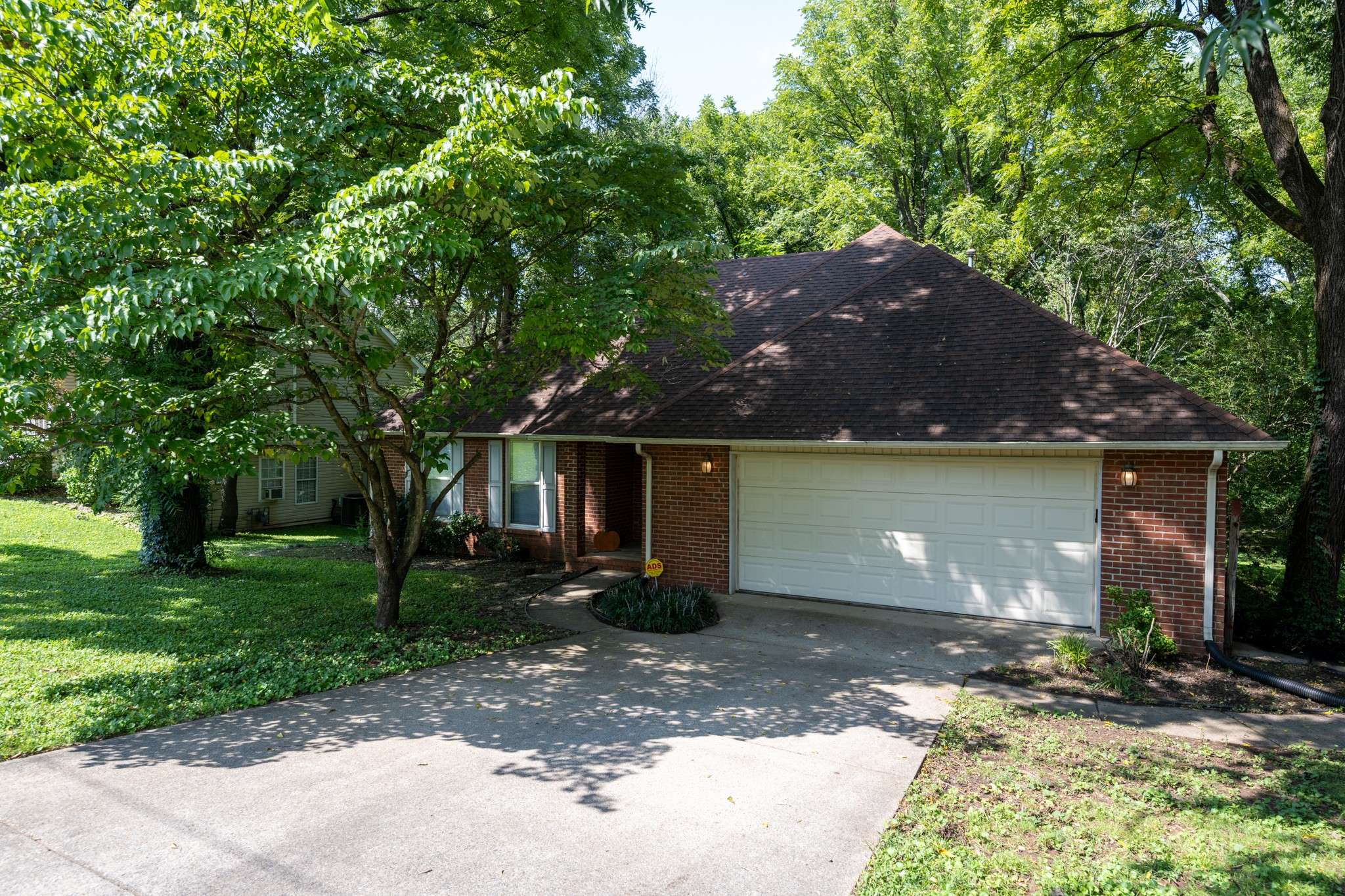 1324 Marymont Drive, Murfreesboro, TN 37129