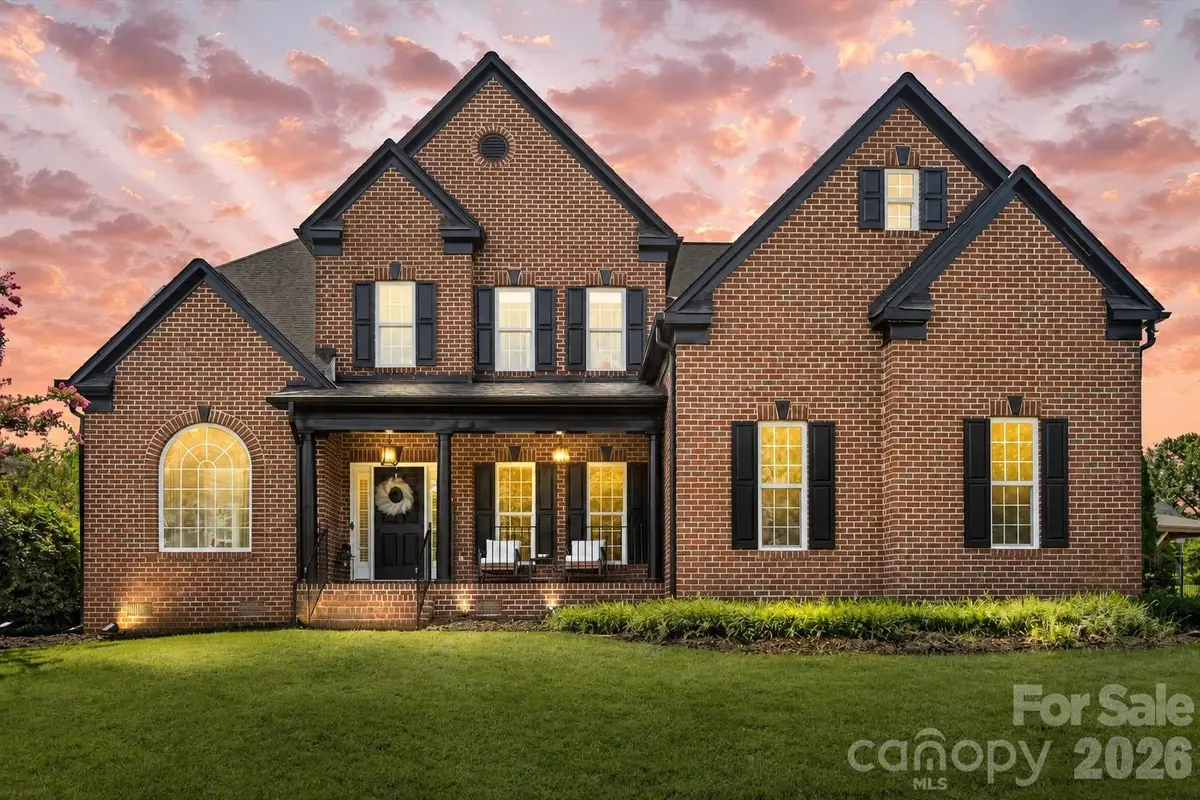 2519 Fallbrook PL NW, Concord, NC 28027