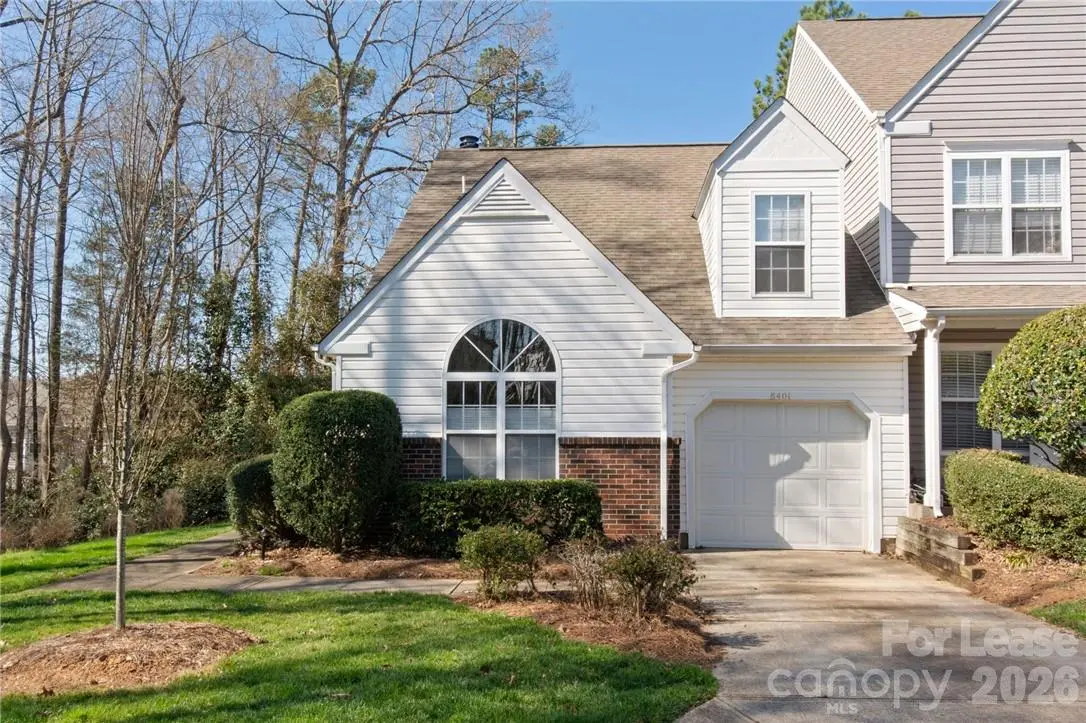 8401 Southgate Commons DR, Charlotte, NC 28277