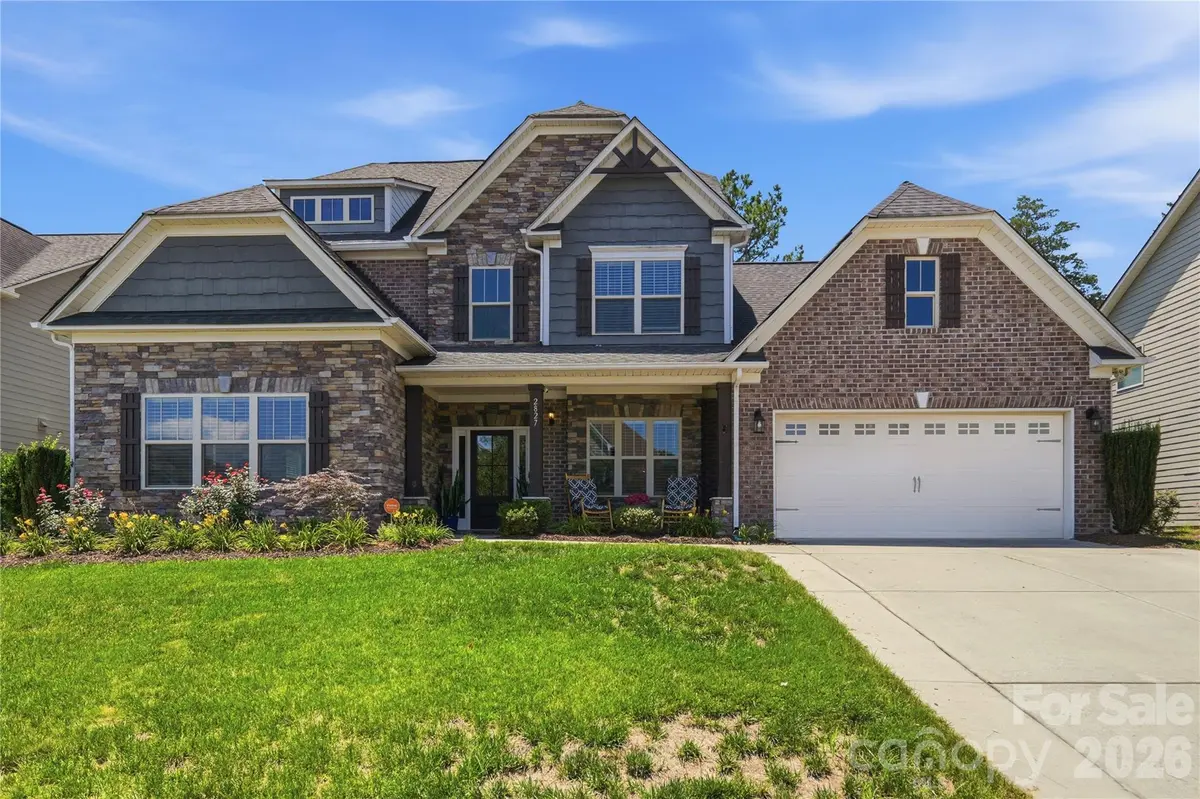 2827 Donegal DR, Kannapolis, NC 28081