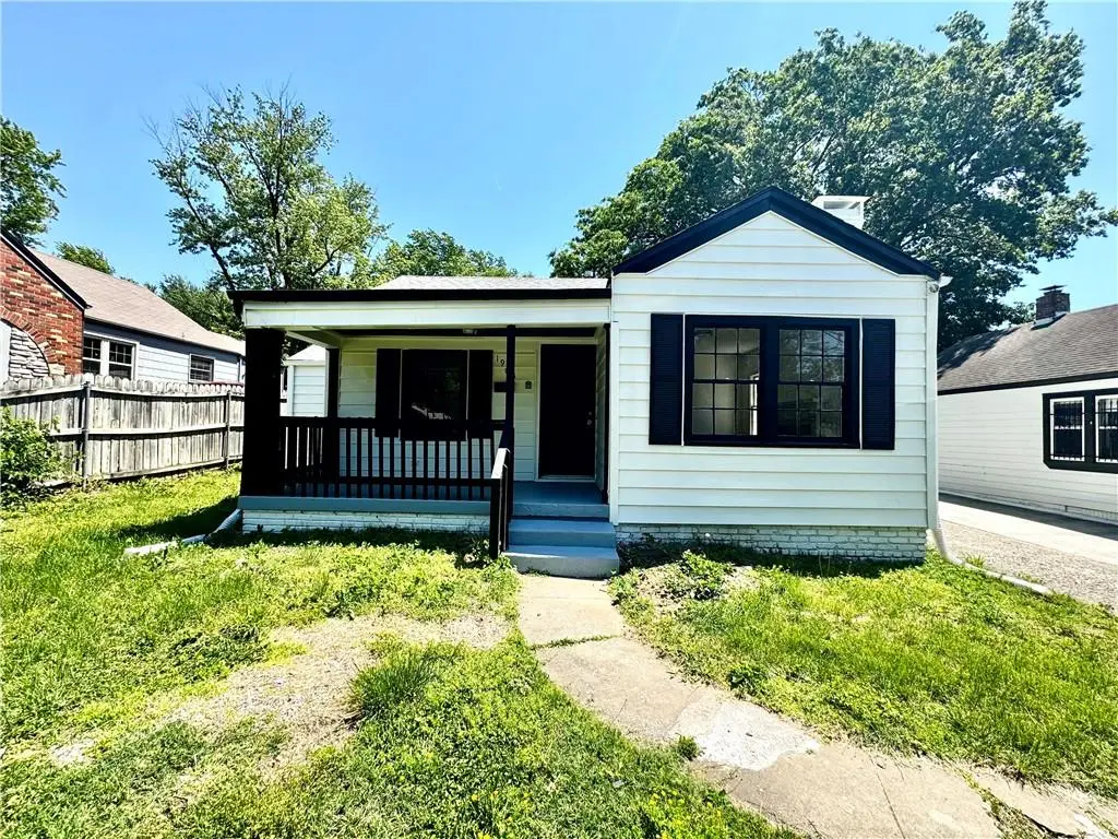1905 S Maywood AVE, Independence, MO 64052