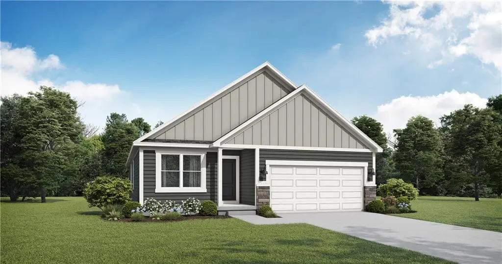 1108 Camelback TRL, Raymore, MO 64083