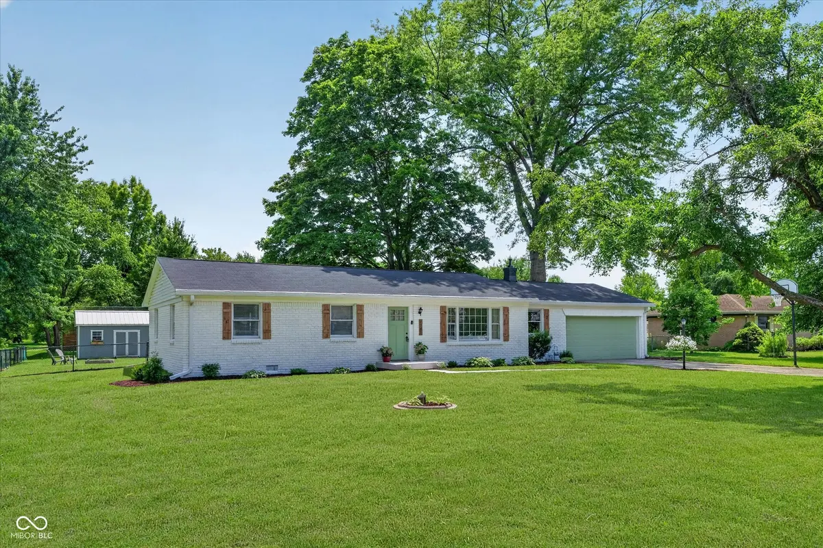 7341 W Sacramento DR, Greenfield, IN 46140