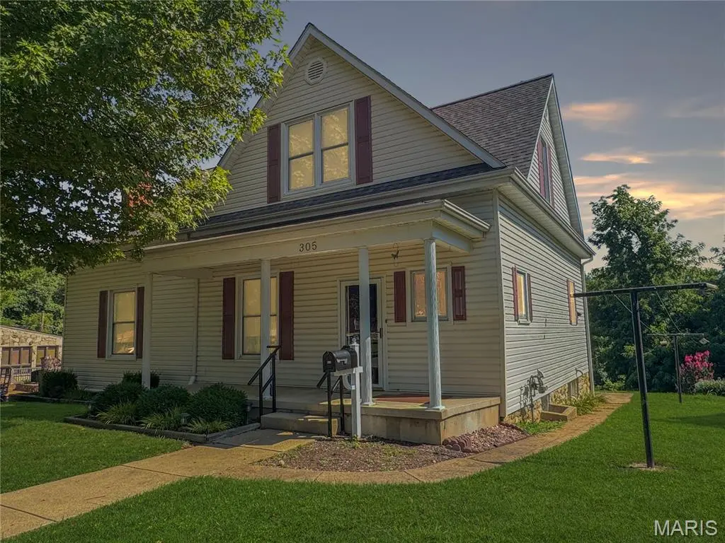 305 E Main ST, Washington, MO 63090