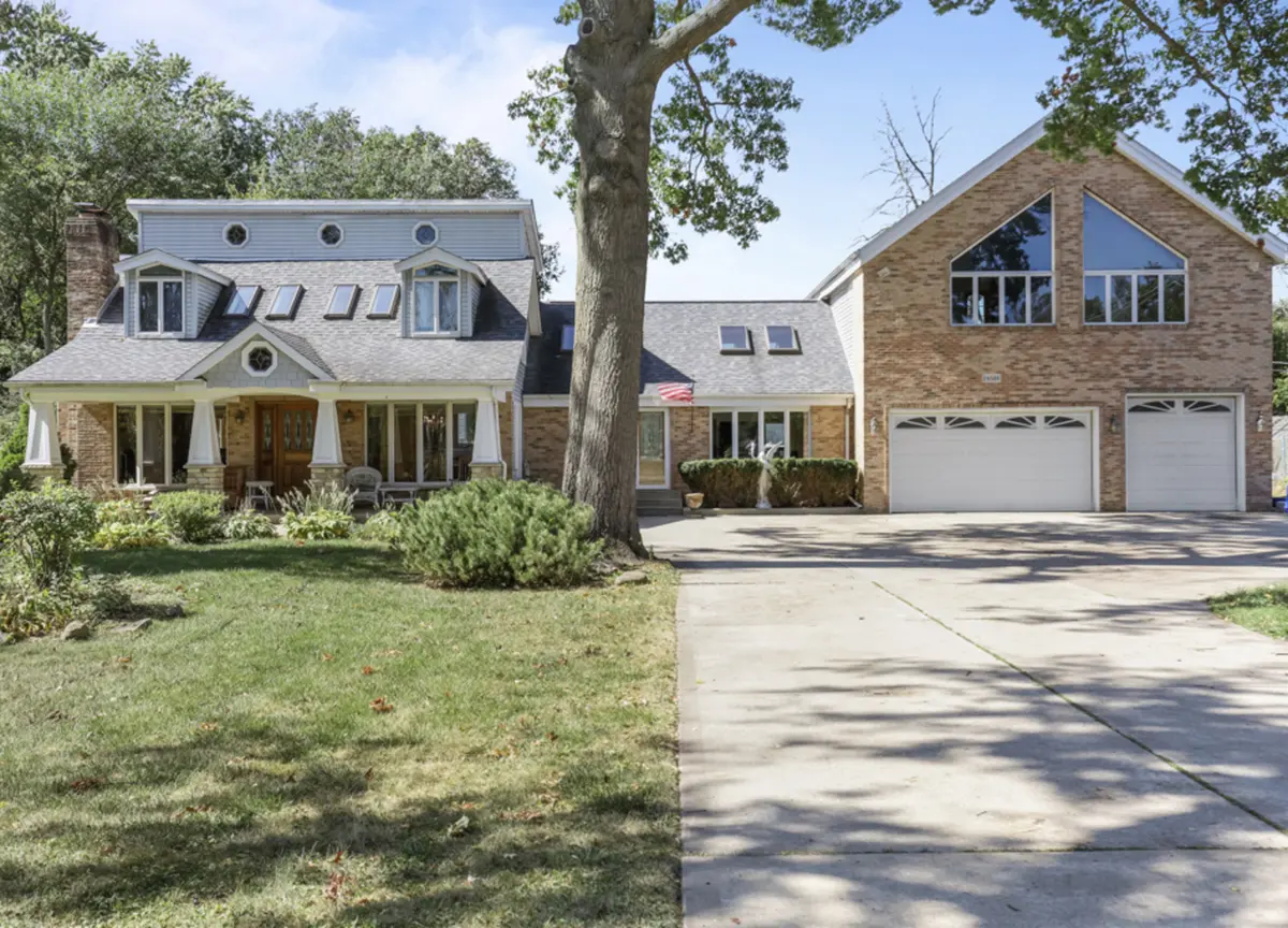 2N584 S Ardmore AVE, Villa Park, IL 60181