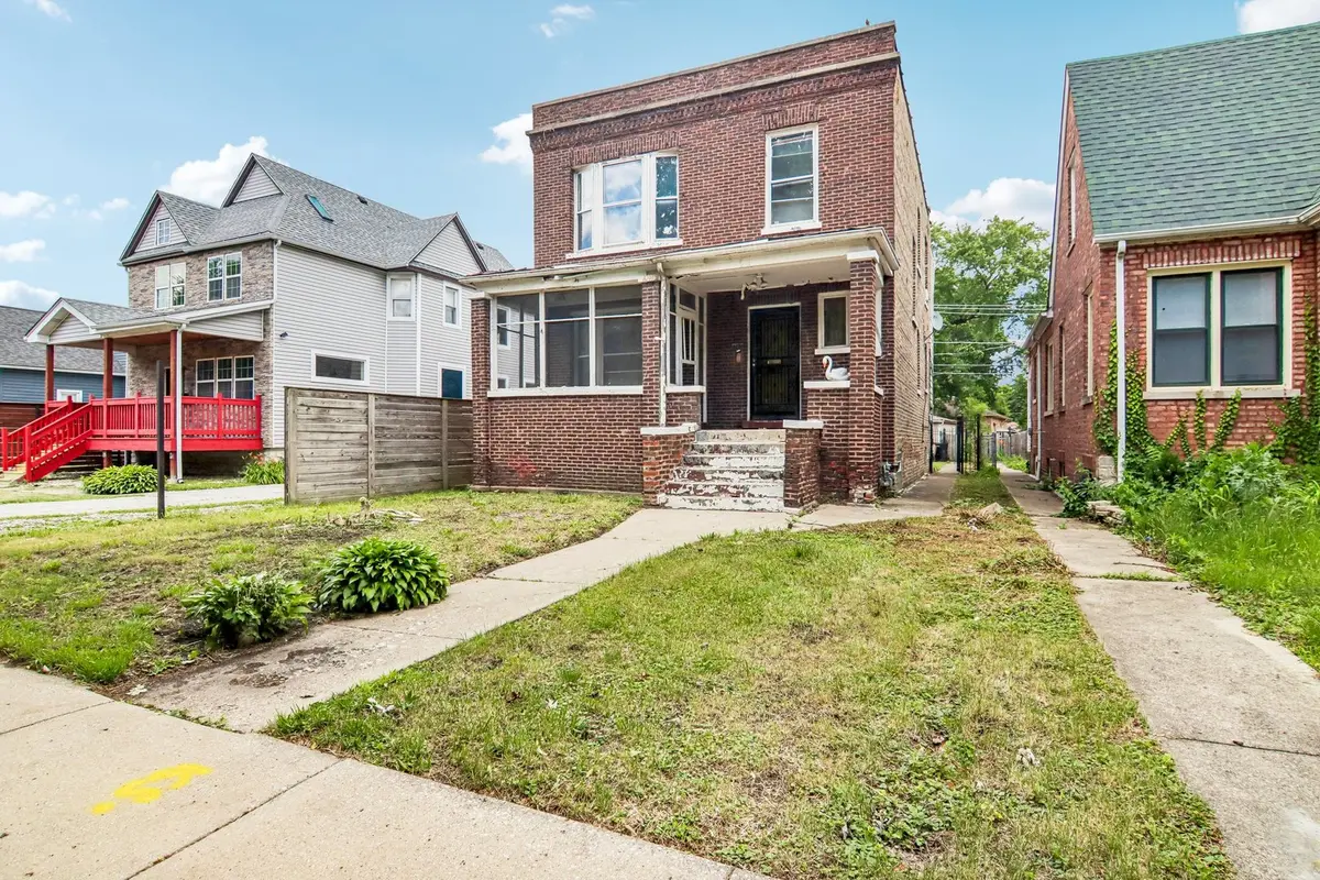 9605 S Winston AVE, Chicago, IL 60643