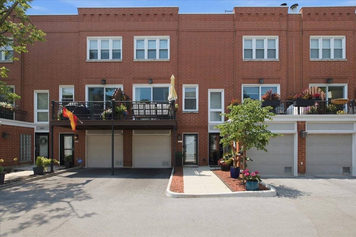 2901 N Wolcott AVE #D, Chicago, IL 60657