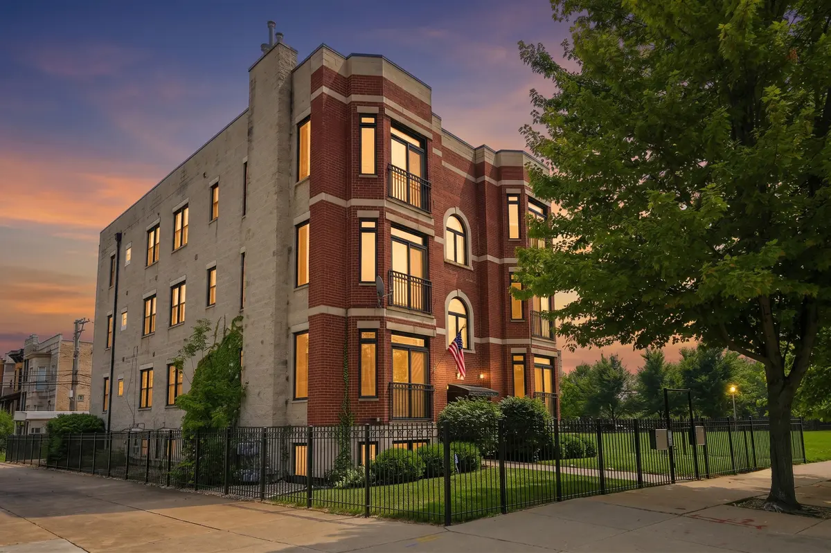 4135 S Vincennes AVE #3N, Chicago, IL 60653