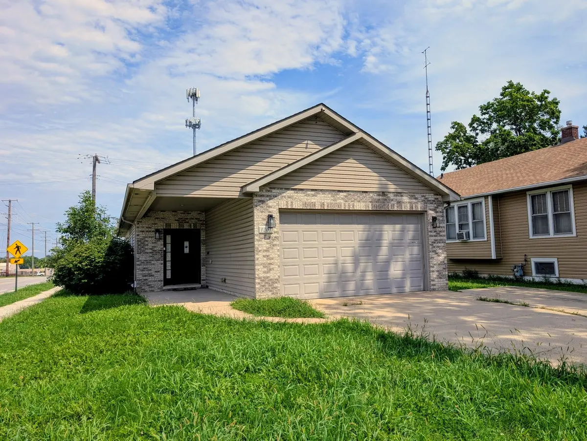 1201 E Chestnut ST, Kankakee, IL 60901