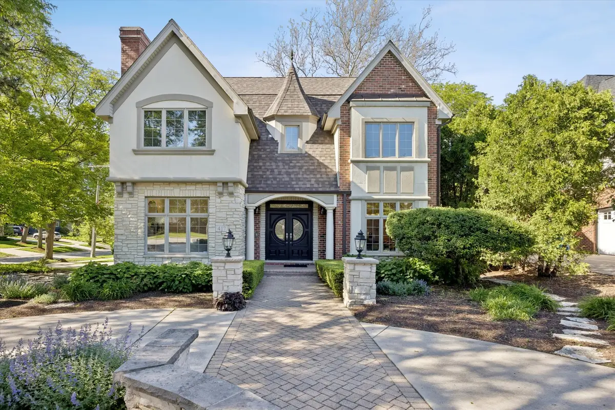 417 W 9th ST, Hinsdale, IL 60521